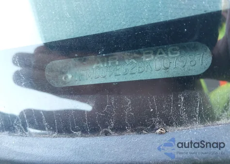 2011 Ford Escape Limited z USA, uszkodzony, nr VIN 1FMCU9EG2BKC07987